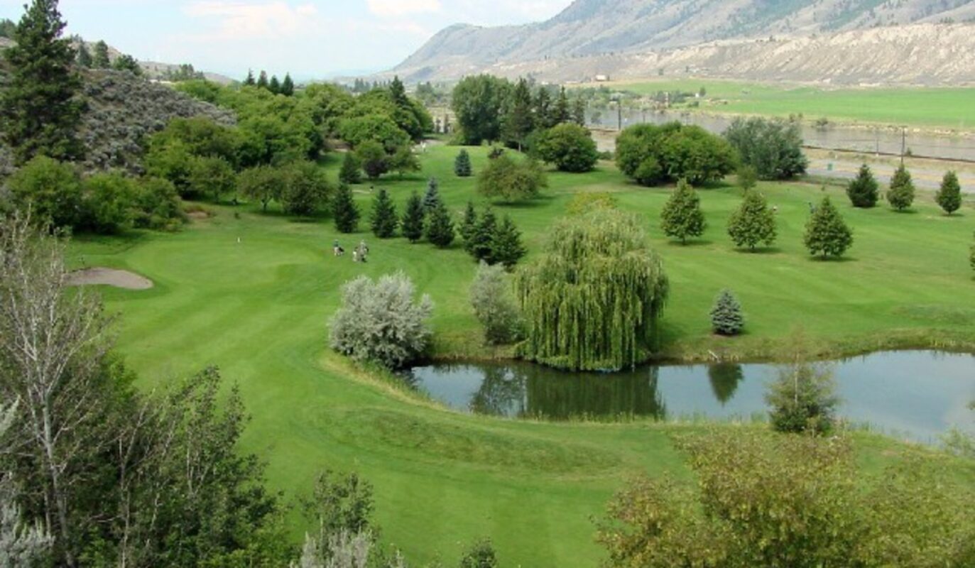 Pineridge Golf Course